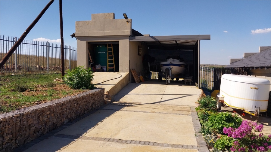 6 Bedroom Property for Sale in Deneysville Free State